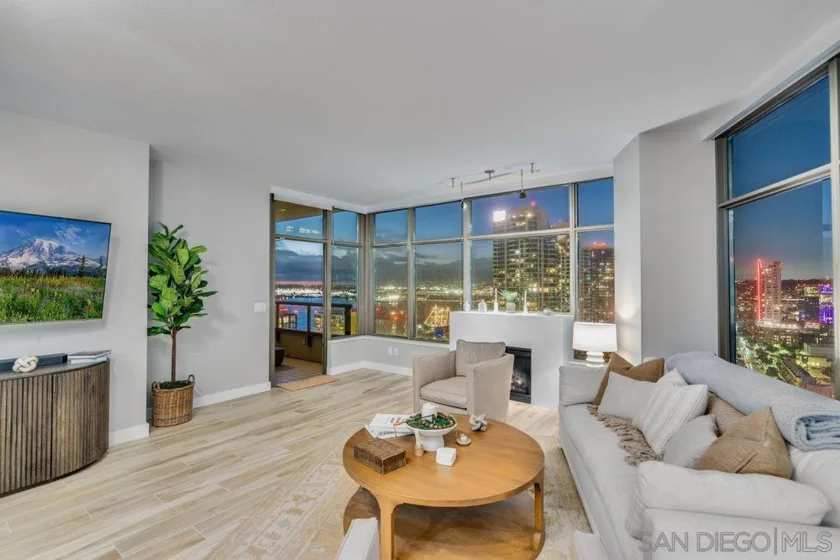 700 W E Street #2404 photo 15