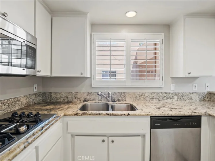 4301 Fulton Avenue #303 photo 12