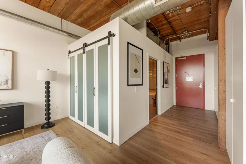 530 S Hewitt Street #455 photo 29