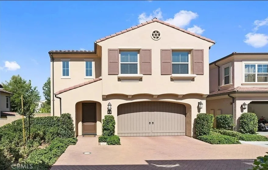 38 Oakfield photo 1