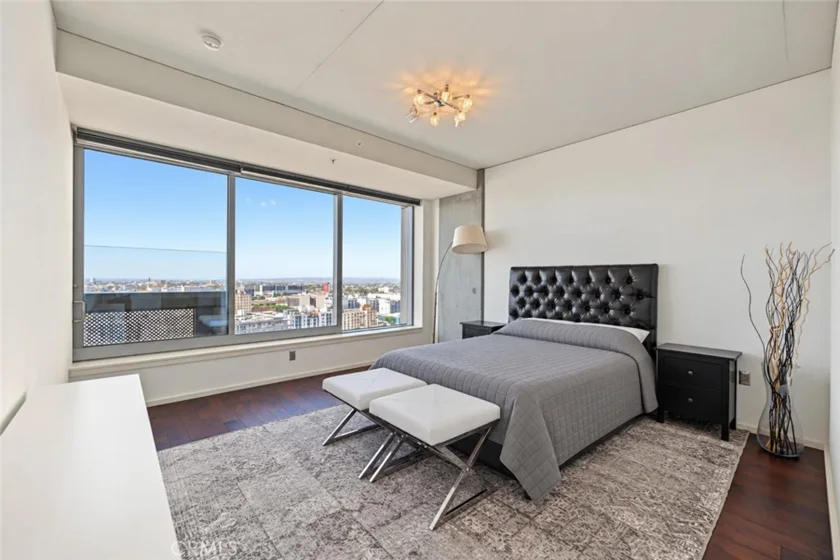 1155 S S Grand Avenue #1601 photo 12