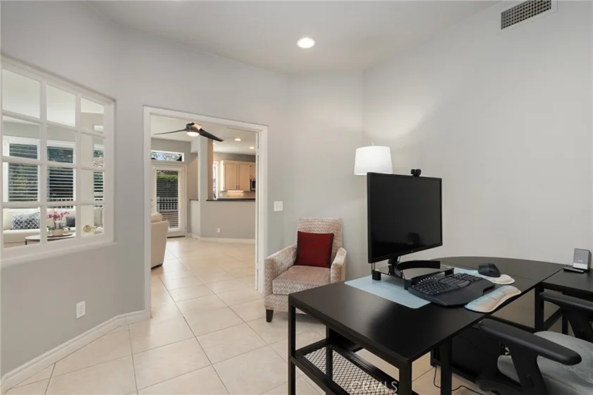 27541 Caesars Place photo 15