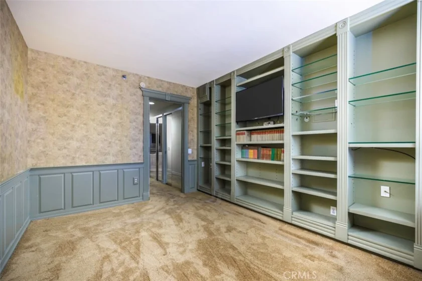 525 E Seaside Way #807 photo 17