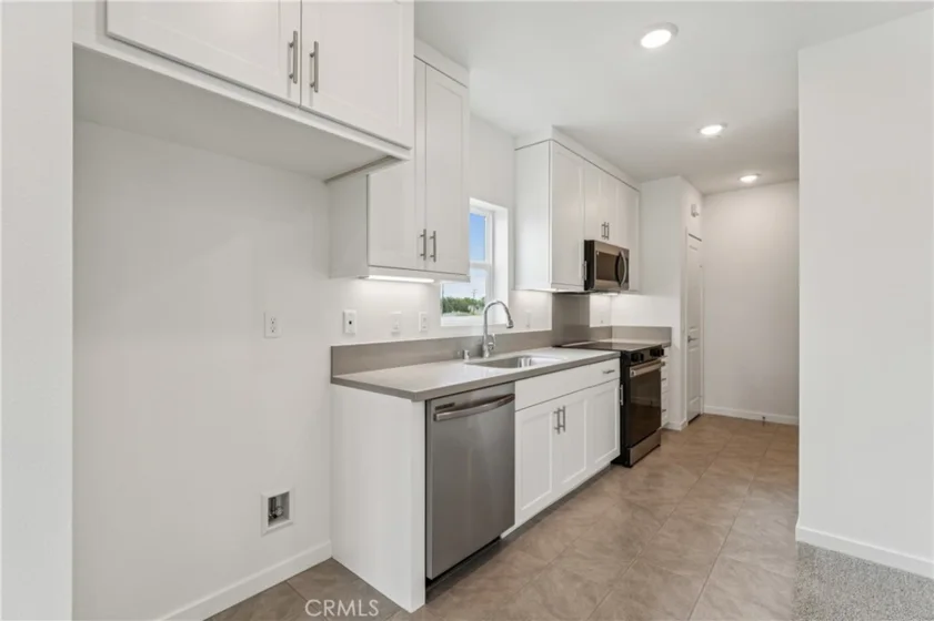 12715 Trojan Way photo 2