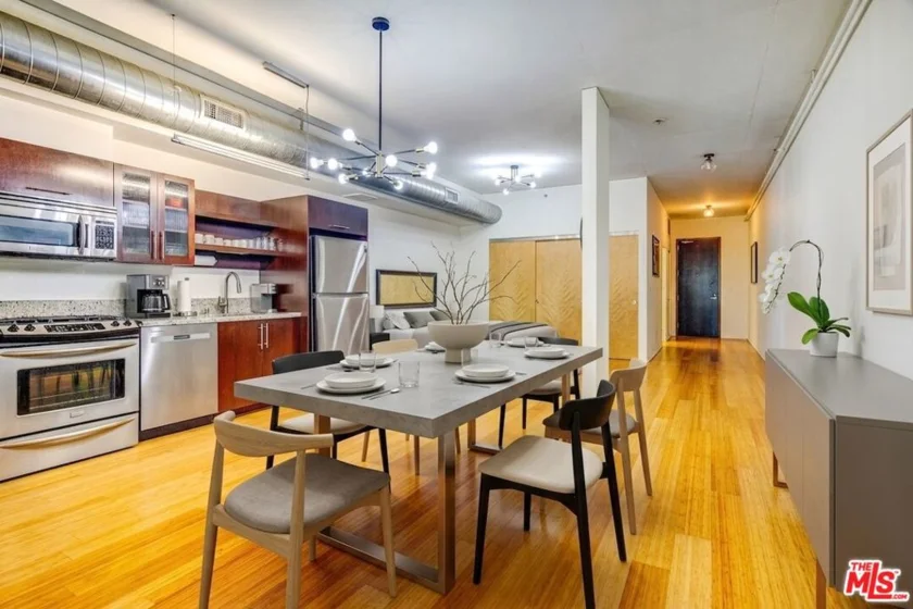 1111 S Grand Avenue #706 photo 24