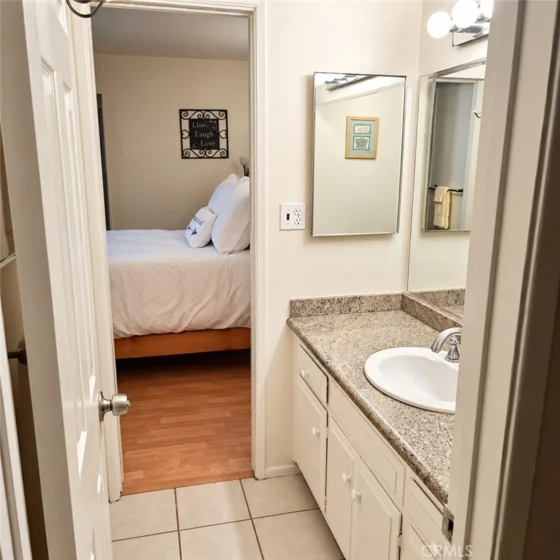 13722 Red Hill Avenue #35 photo 20
