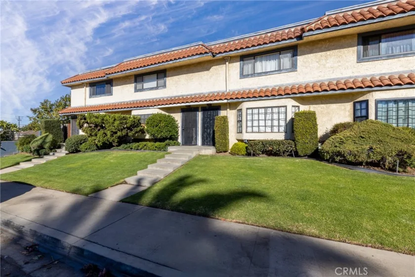 405 W Mountain View Avenue #11 photo 1