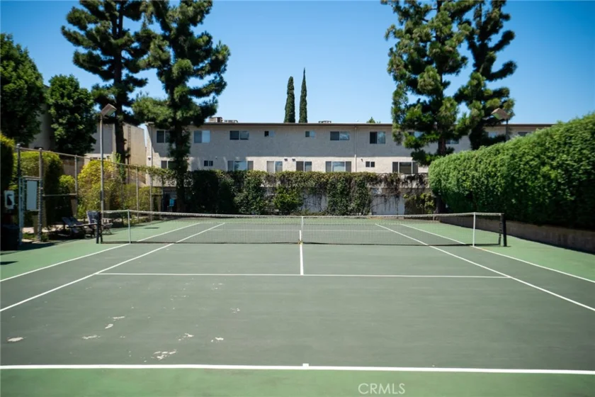 18360 Collins #L photo 32