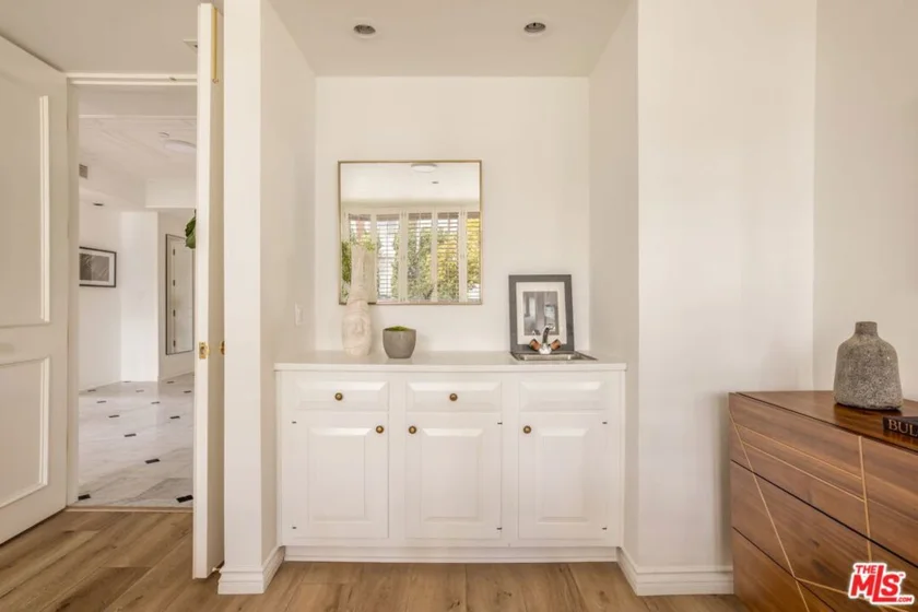 135 S Mccarty Drive #101 photo 21