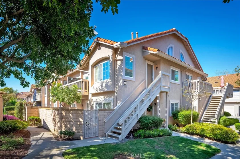 18940 Canyon Hill Drive photo 1