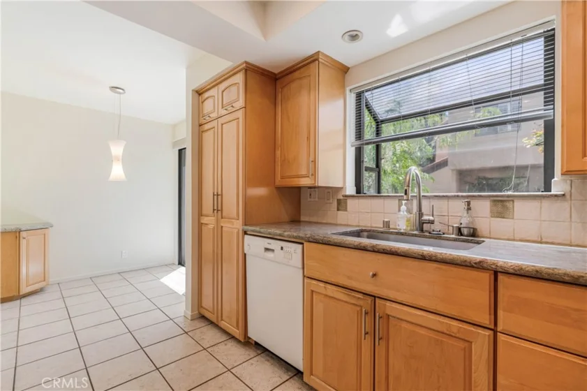 21901 Burbank Boulevard #218 photo 7