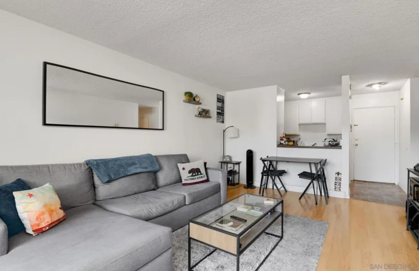 1645 Emerald #1o photo 5