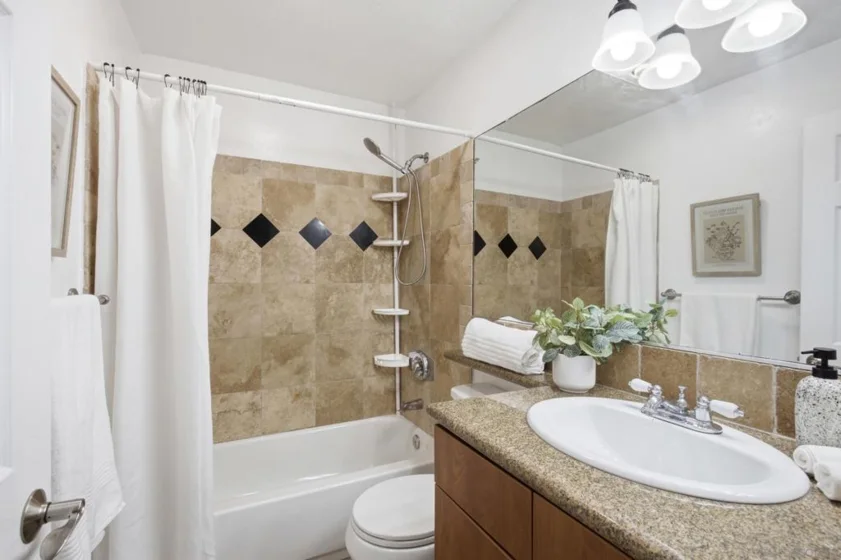 7003 Saranac Street #103 photo 5