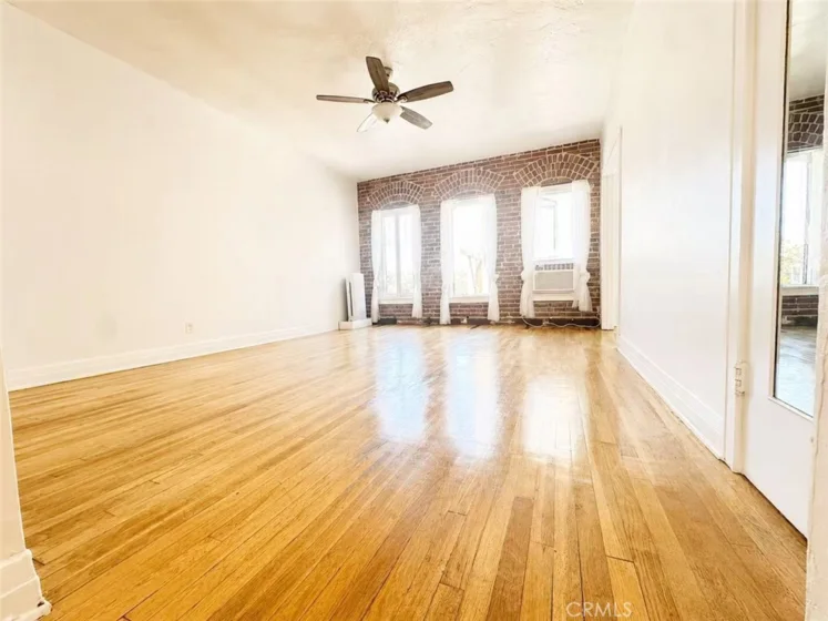 2121 James M Wood Boulevard #411 photo 14