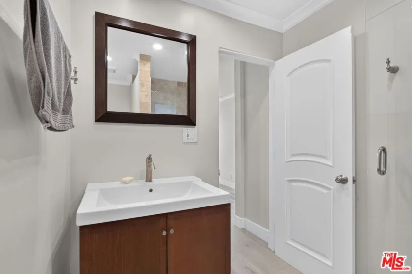 101 California Avenue #1404 photo 27