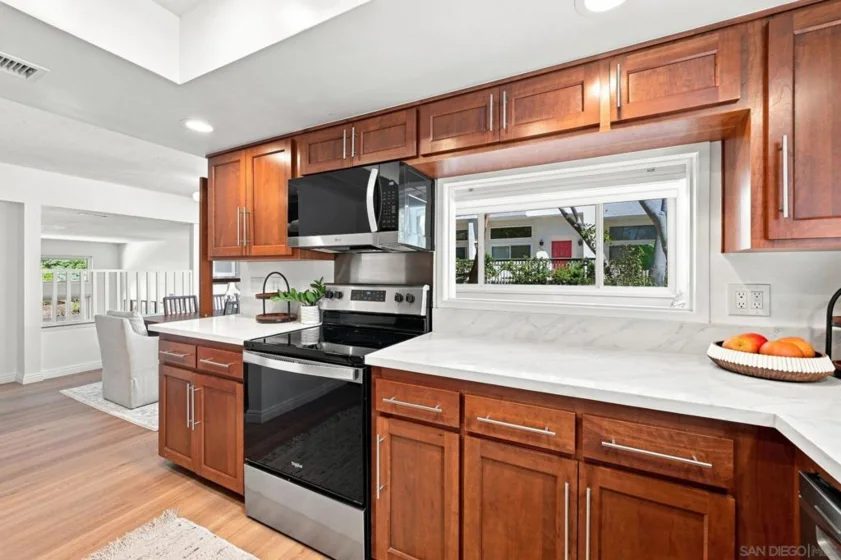 3982 La Jolla Village Drive photo 15