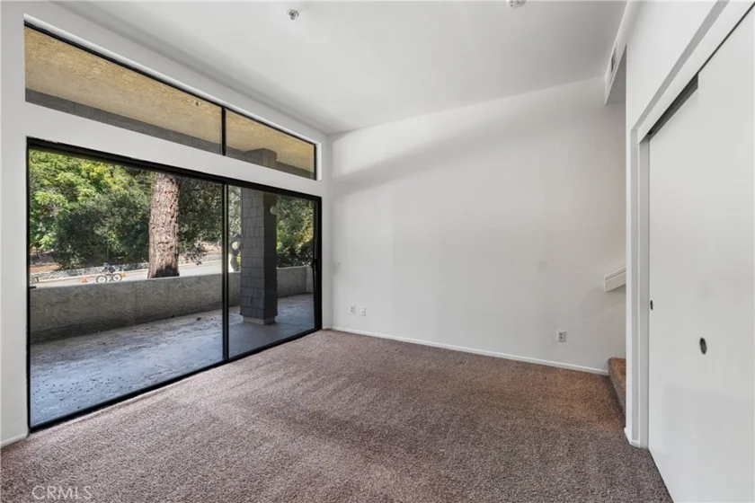 1052 Seco #104 photo 23