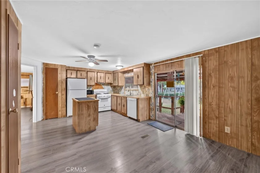 41926 Juniper photo 10