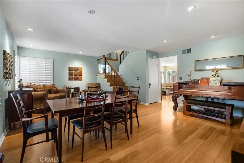 1532 Stonewood Court photo 4
