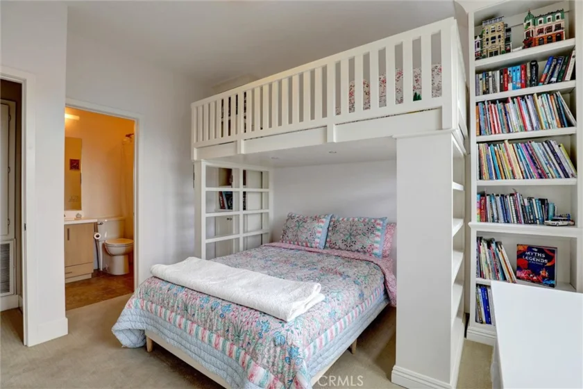 1 Vantis photo 26