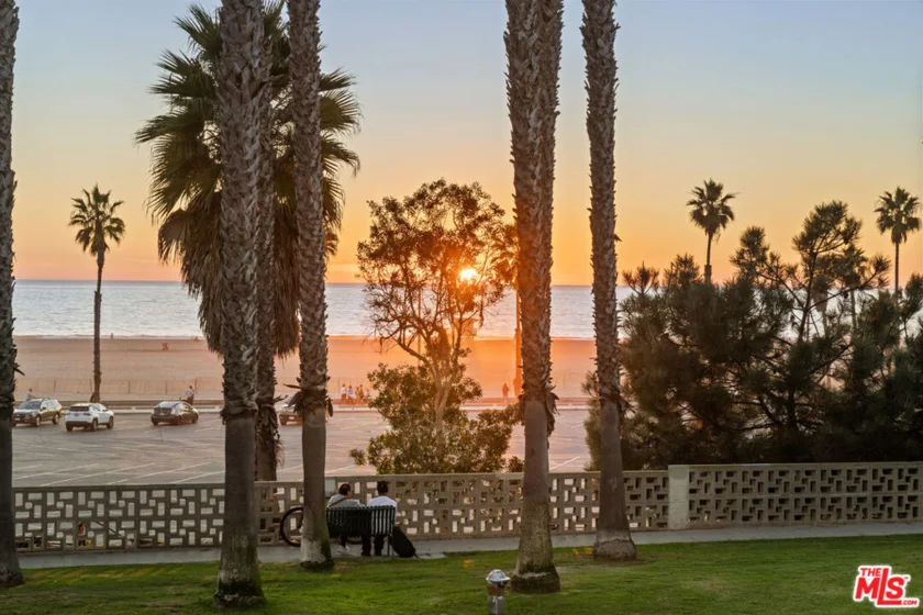 2221 Ocean Avenue #101 photo 26