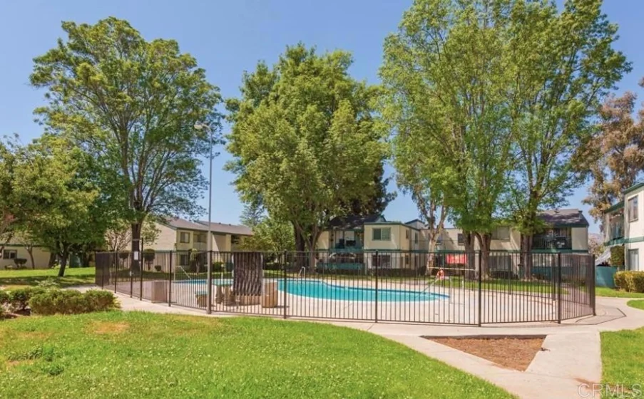 1817 E Grand Avenue #63 photo 1