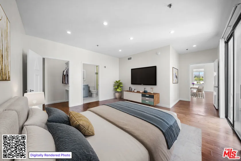 326 Westminster Avenue #404 photo 17