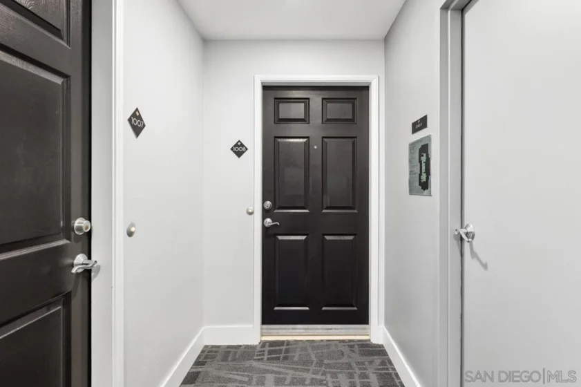 427 9th Avenue #1008 photo 2