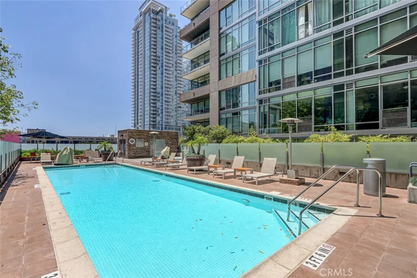 1111 S Grand Avenue #511 photo 37