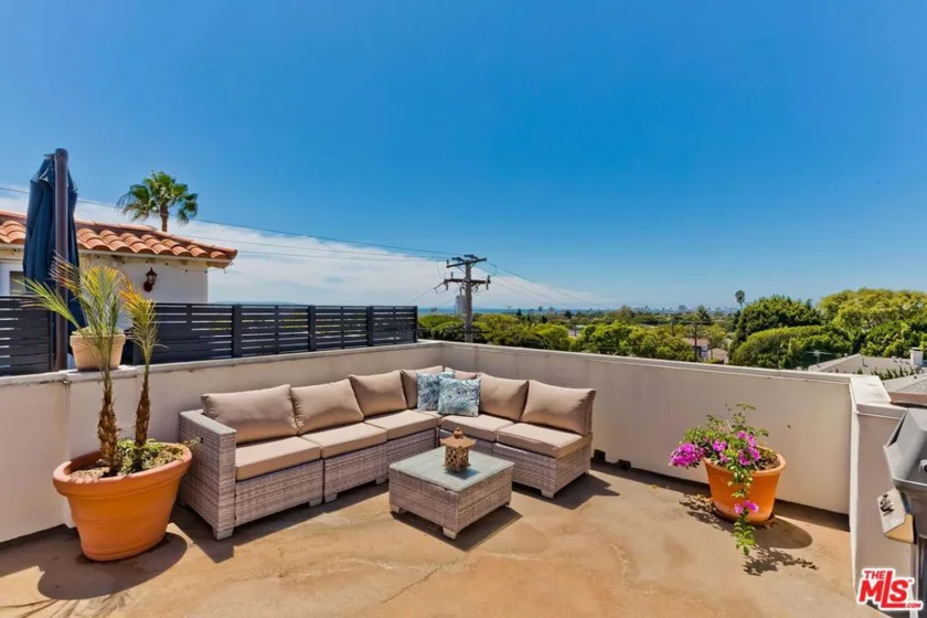 2922 Montana Avenue #D photo 26