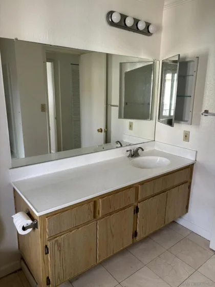 7565 Charmant Drive #504 photo 31