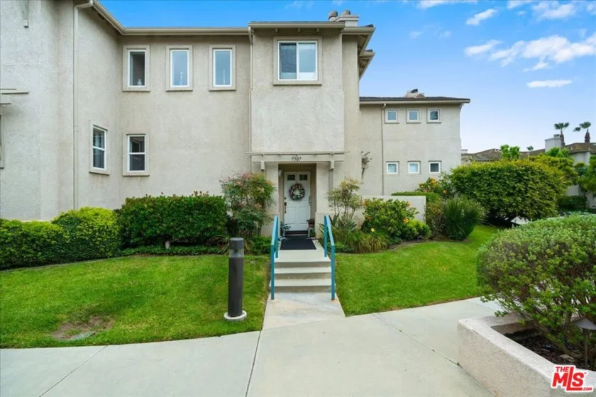 7307 Hannum Avenue photo 34