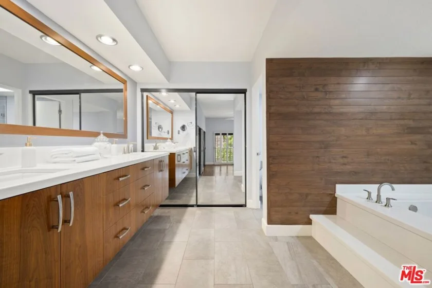 4415 Alla Road #2 photo 7