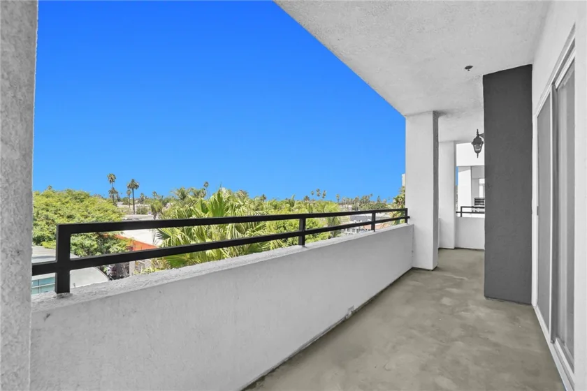 838 Pine Avenue #408 photo 33
