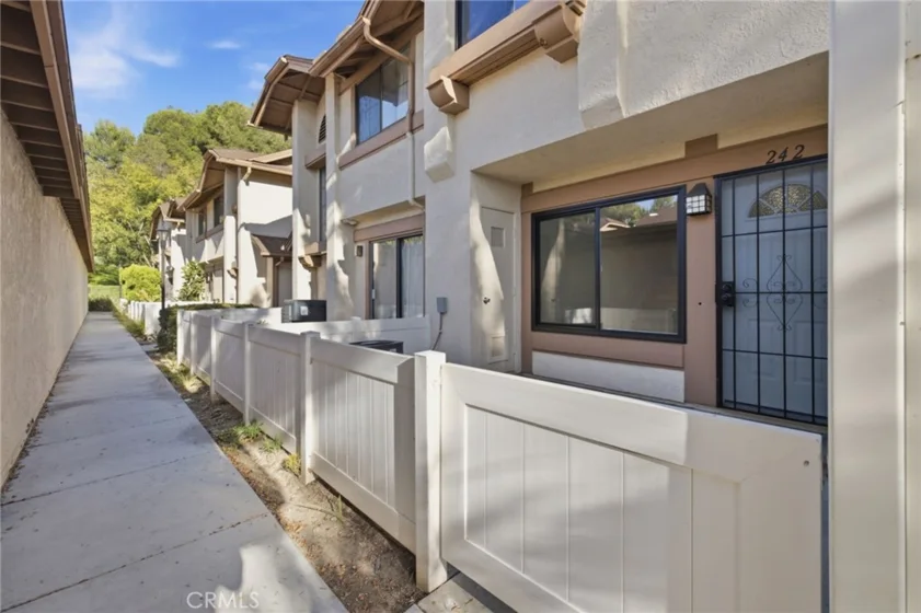 2351 Sutter Way #242 photo 2