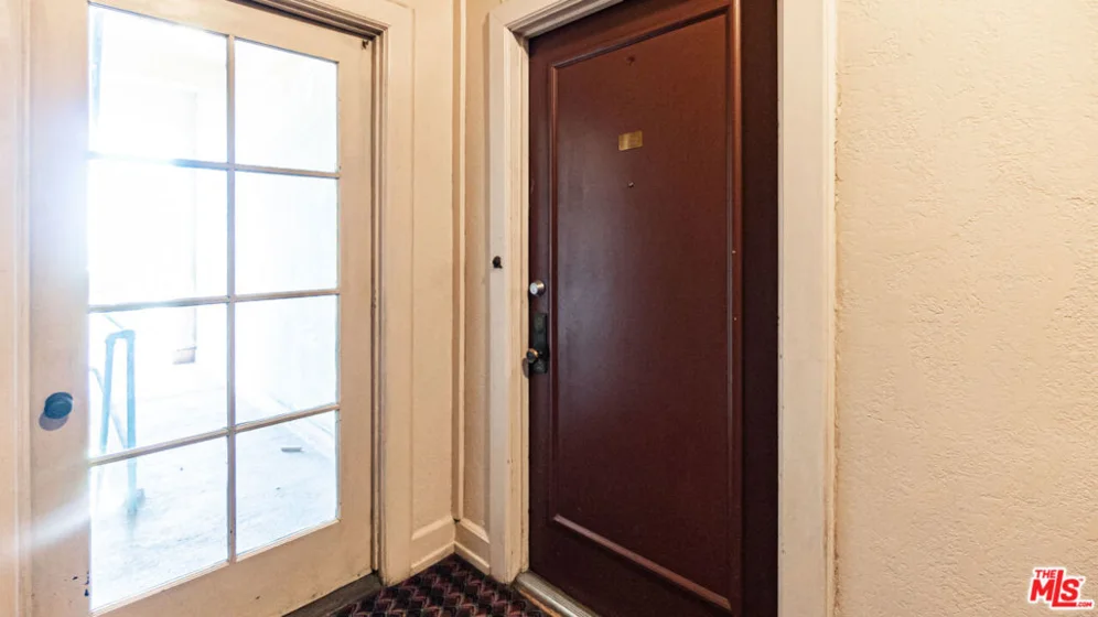 455 E Ocean Boulevard #502 photo 5