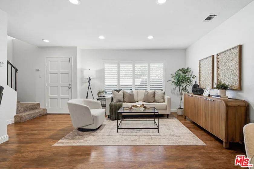 762 E Orange Grove Boulevard #3 photo 6