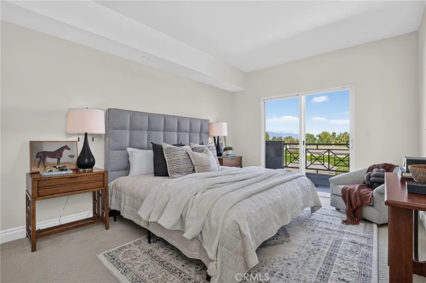 4424 Whitsett Avenue #303 photo 20