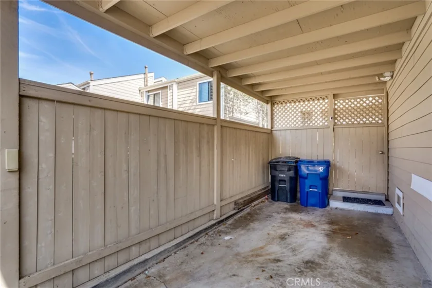 12 Latitude Court photo 29