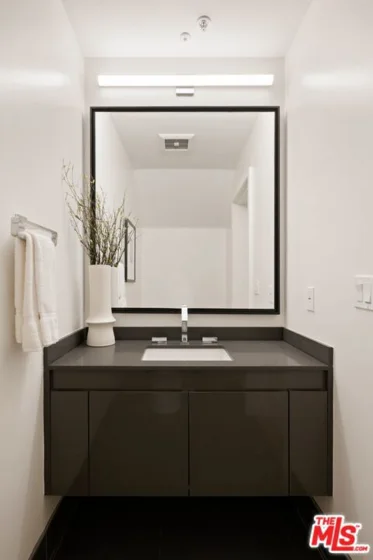 2300 Wilshire Boulevard #217 photo 6