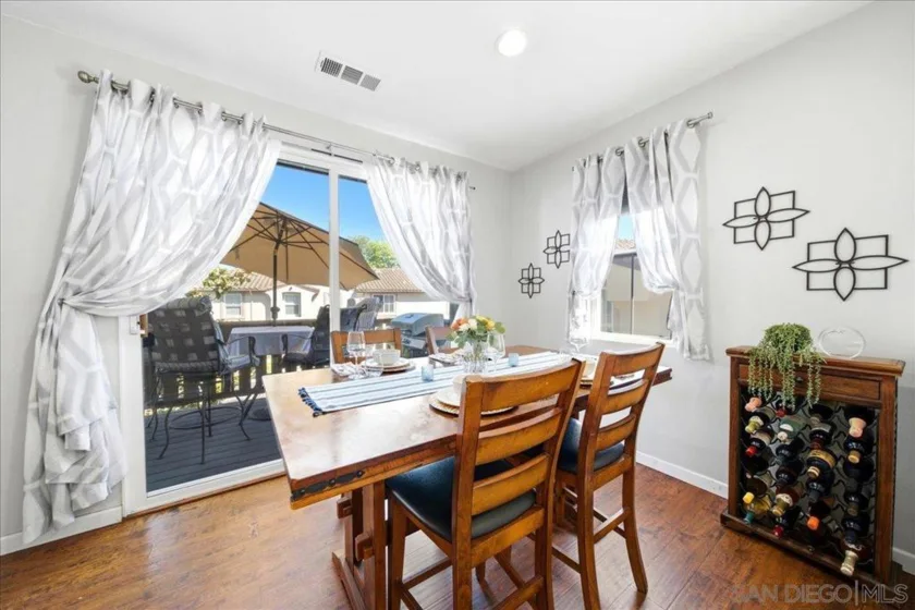 6015 Paseo Salinero photo 4