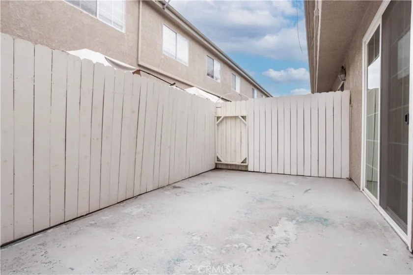 18347 Saticoy Street #35 photo 9