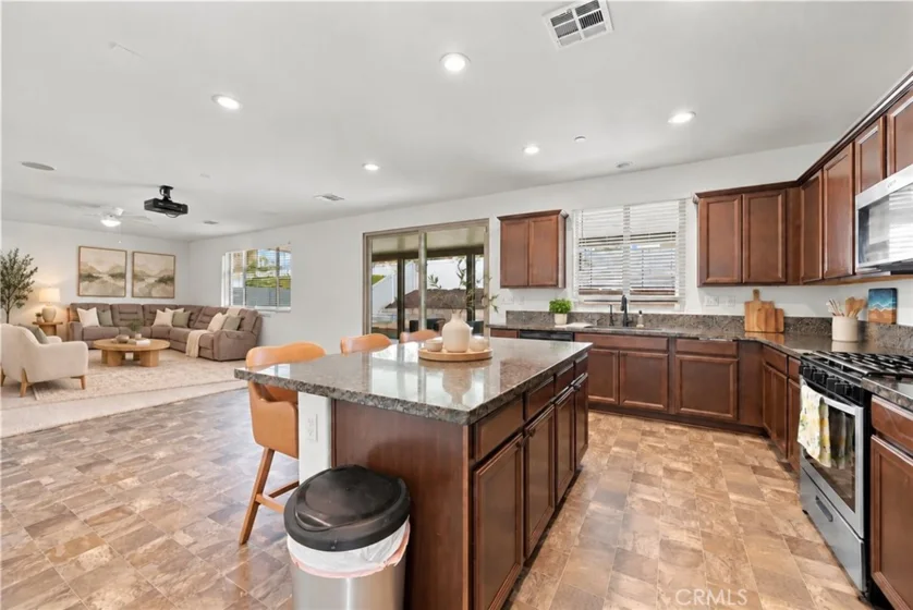 34306 Kensington Street photo 10