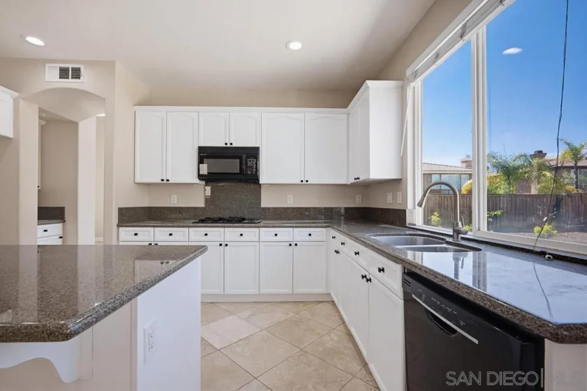 23531 Hobart Court photo 18