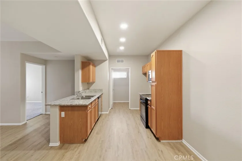 41410 Juniper photo 11
