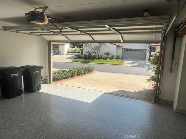 558 Vista Flora photo 33