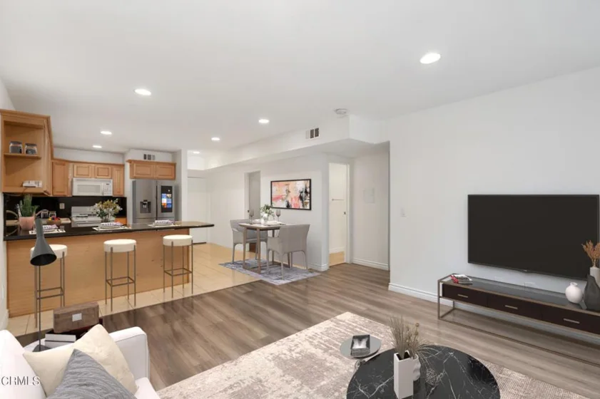 1738 Silver Lake Boulevard #101 photo 1