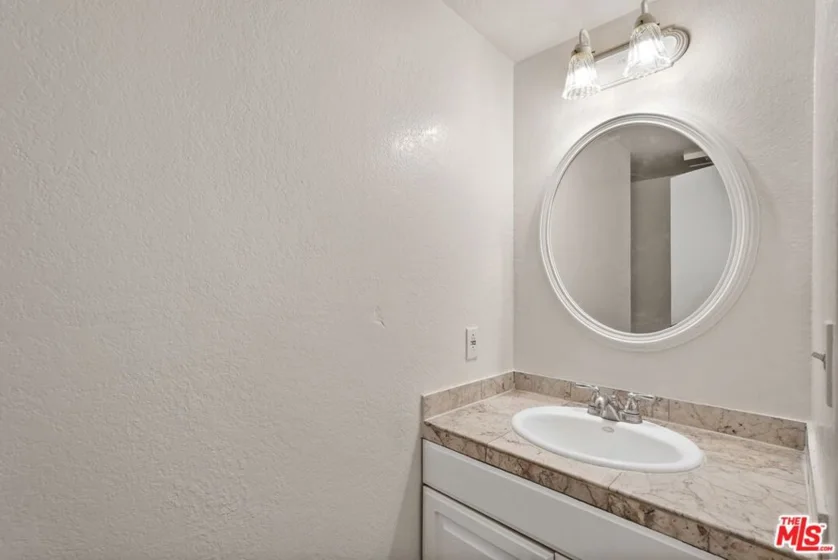 3245 Altura Avenue #8 photo 16