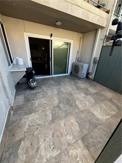 5625 Windsor photo 12