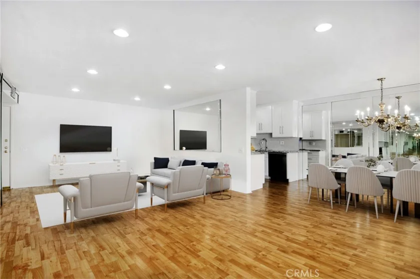5400 Lindley Avenue #101 photo 7